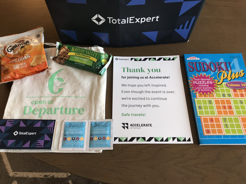 Total Expert Accelerate Gift Box - departure gift