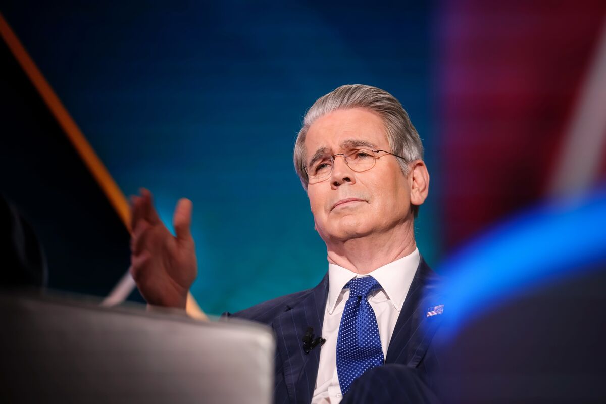 Treasury chief Bessent had 2 concurrent owner-occupied mortgage commitments similar to Fed governor Cook. In Bessent and Cook situations, this isn't clear proof of fraud.